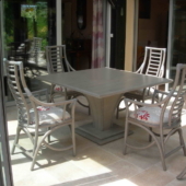 table Talia carrée extensible 3 rallonges frene 124x124