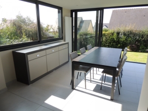 table-extensible-julia-ceramique-veranda-et-bahut-laque-exodia