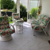 185 salon rotin blanc Miami veranda