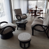 198 salon Valence rotin noir astennu pouf veranda